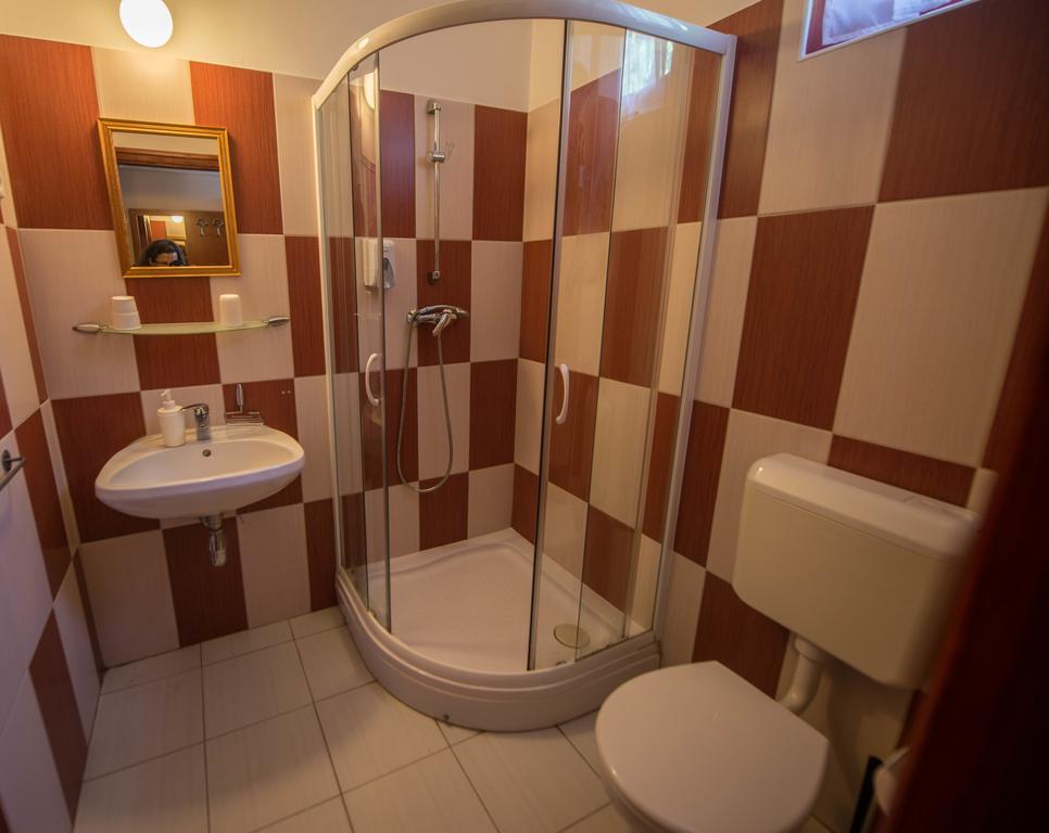 Marina Panzio Hotel Siófok Eksteriør billede